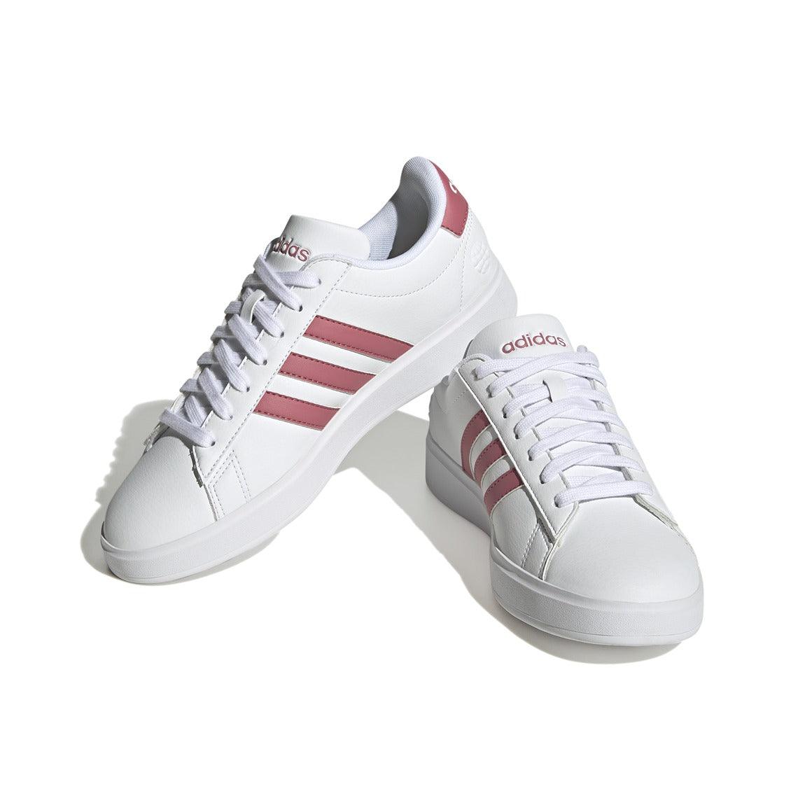 Adidas court star on sale white