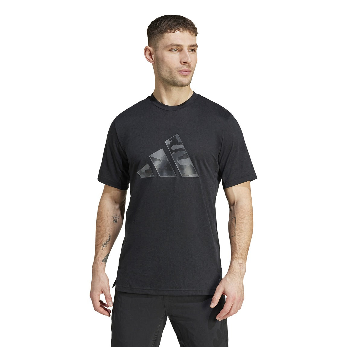 adidas Train Essentials Camo Graphic Logo Tee - Men