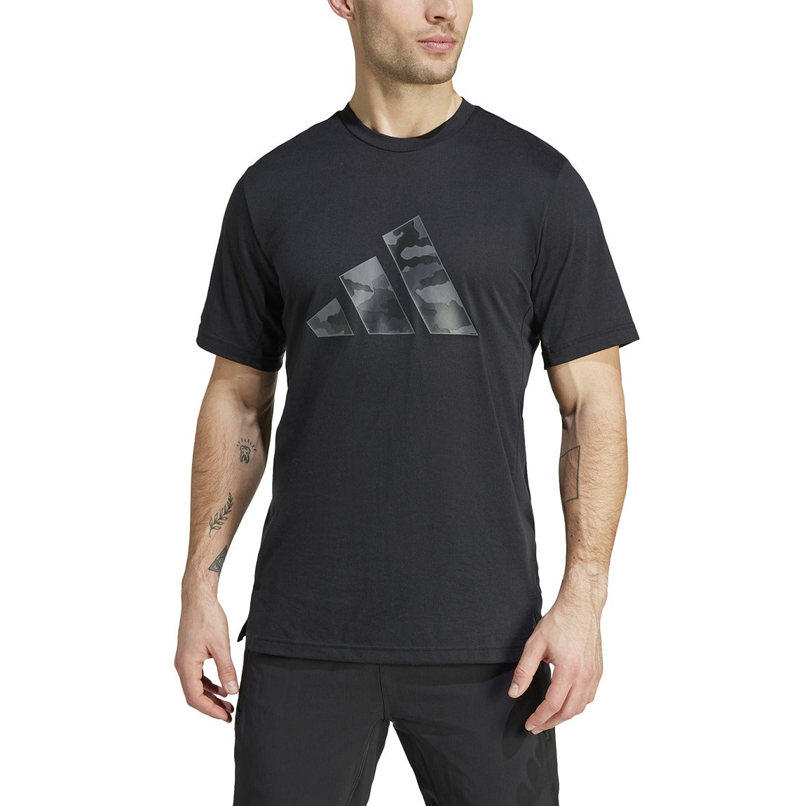 adidas Train Essentials Camo Graphic Logo Tee - Men