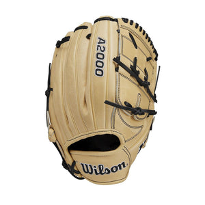 2024 Wilson A2000 B2 12" Pitcher's Glove