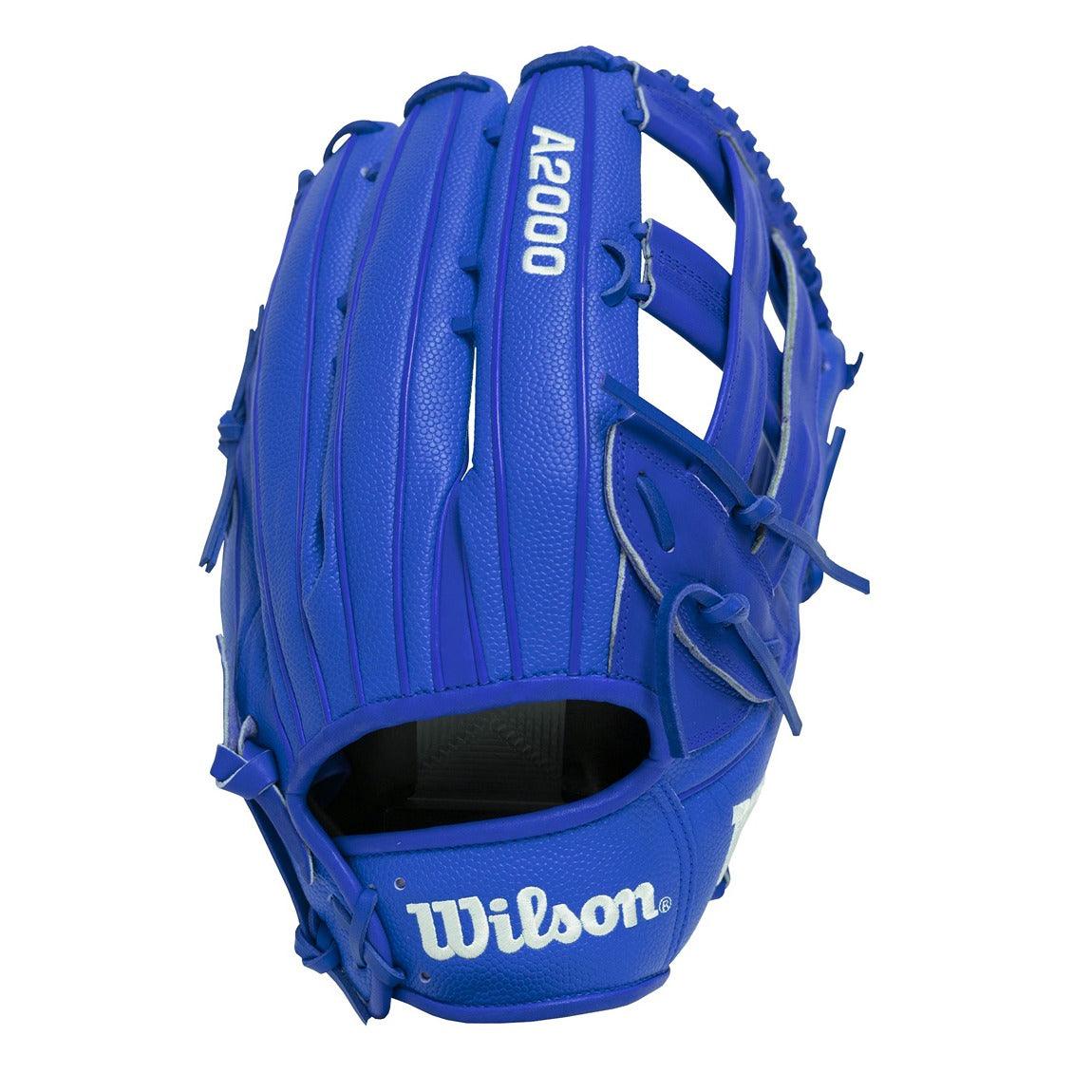 2023 Wilson A2000 14" Slowpitch Softball Glove