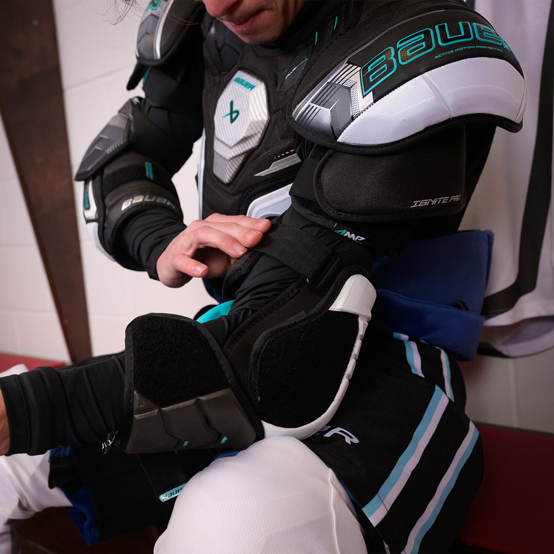 hockey protective equipment