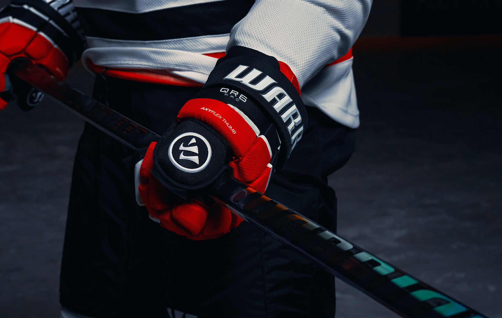 Warrior Covert QR6 Pro Hockey Gloves and Hockey Stick