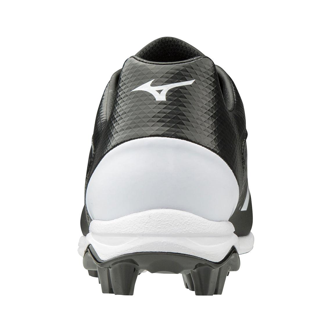 Mizuno 2024 girls cleats